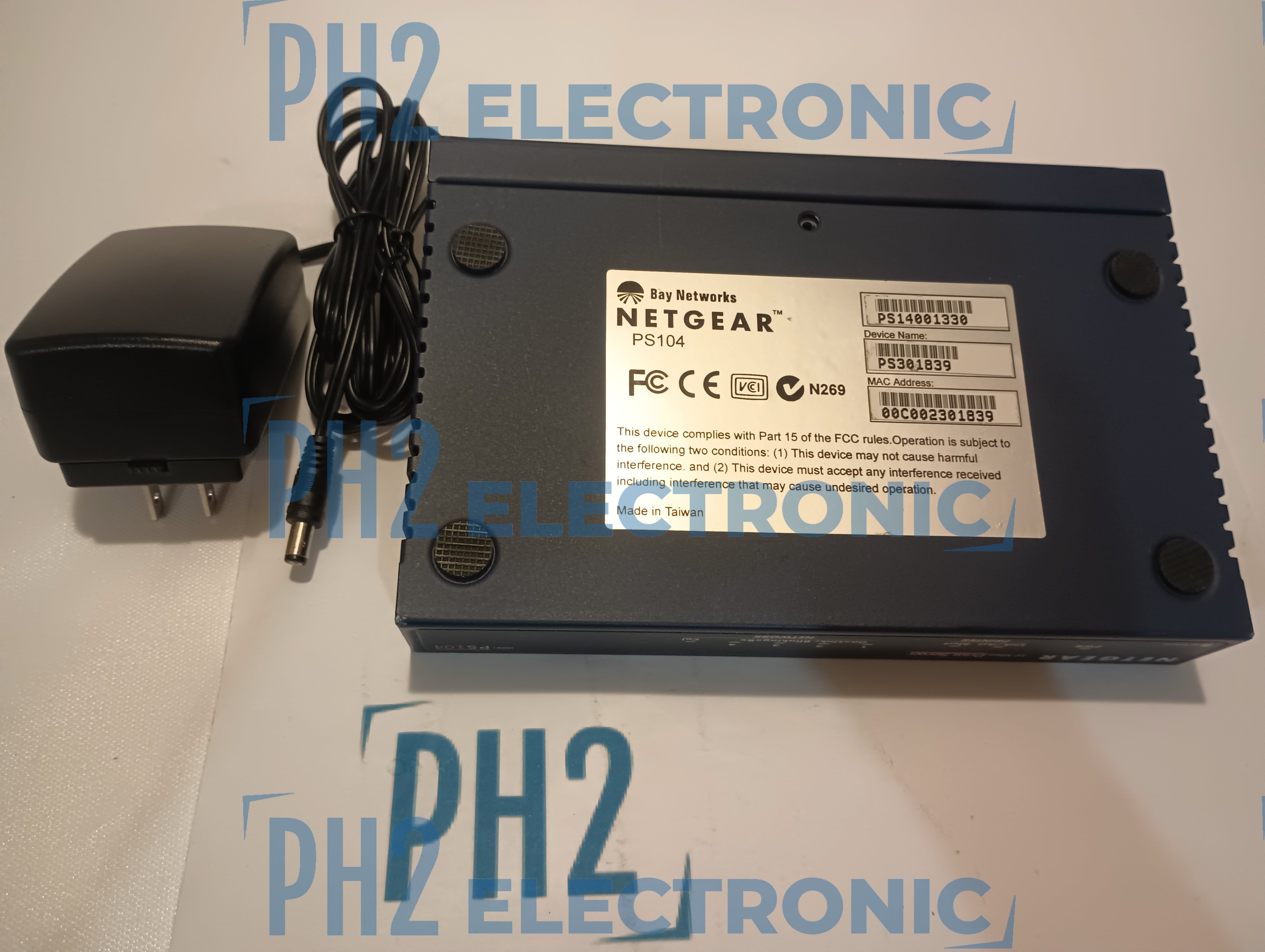 Netgear 10 Mbps Print Server Model PS 104 BLUE WITH POWER CABLE