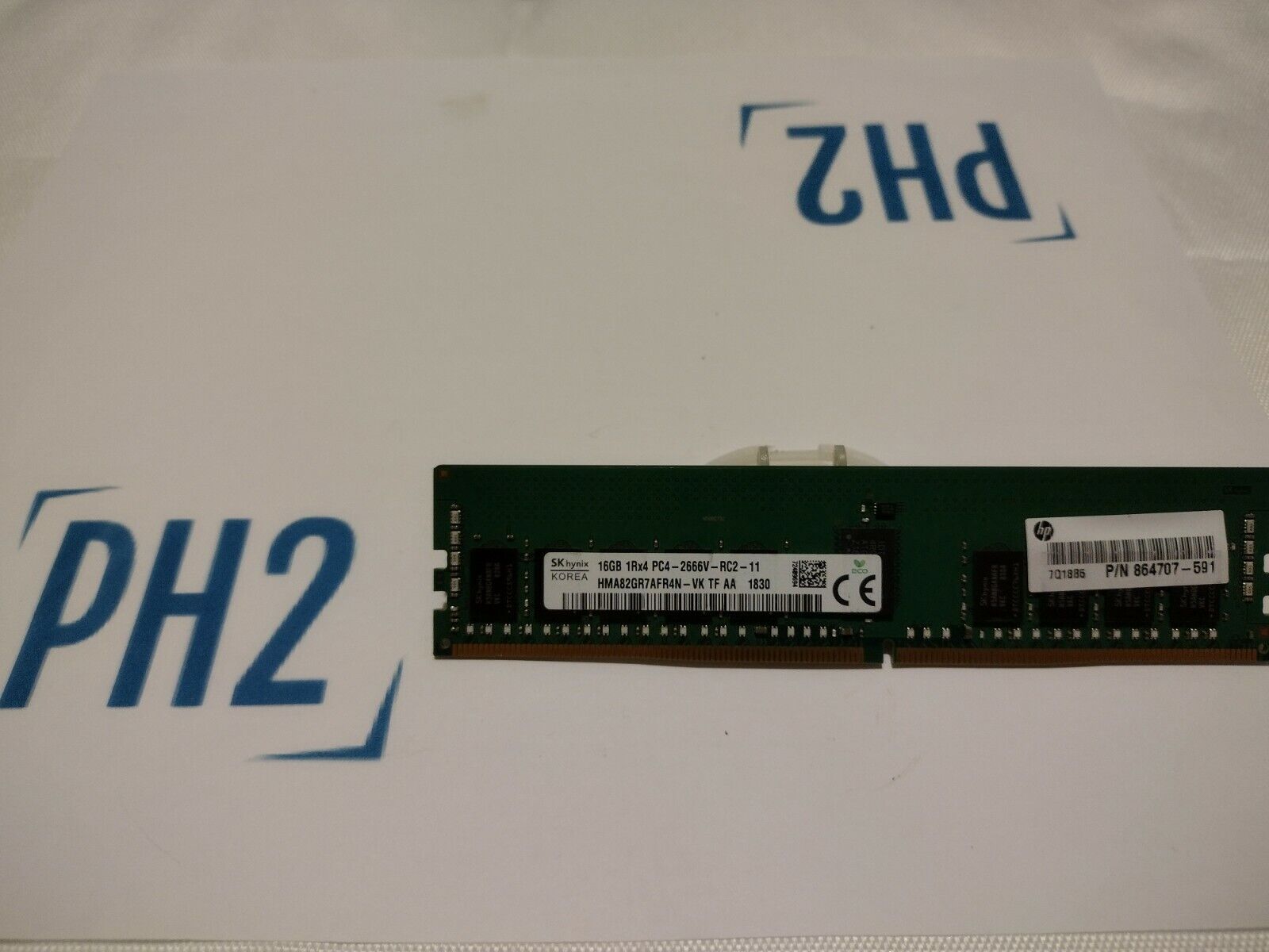 HPE 864707-591 HYNIX HMA82GR7AFR4N-VK 16GB 1RX4 PC4-2666V