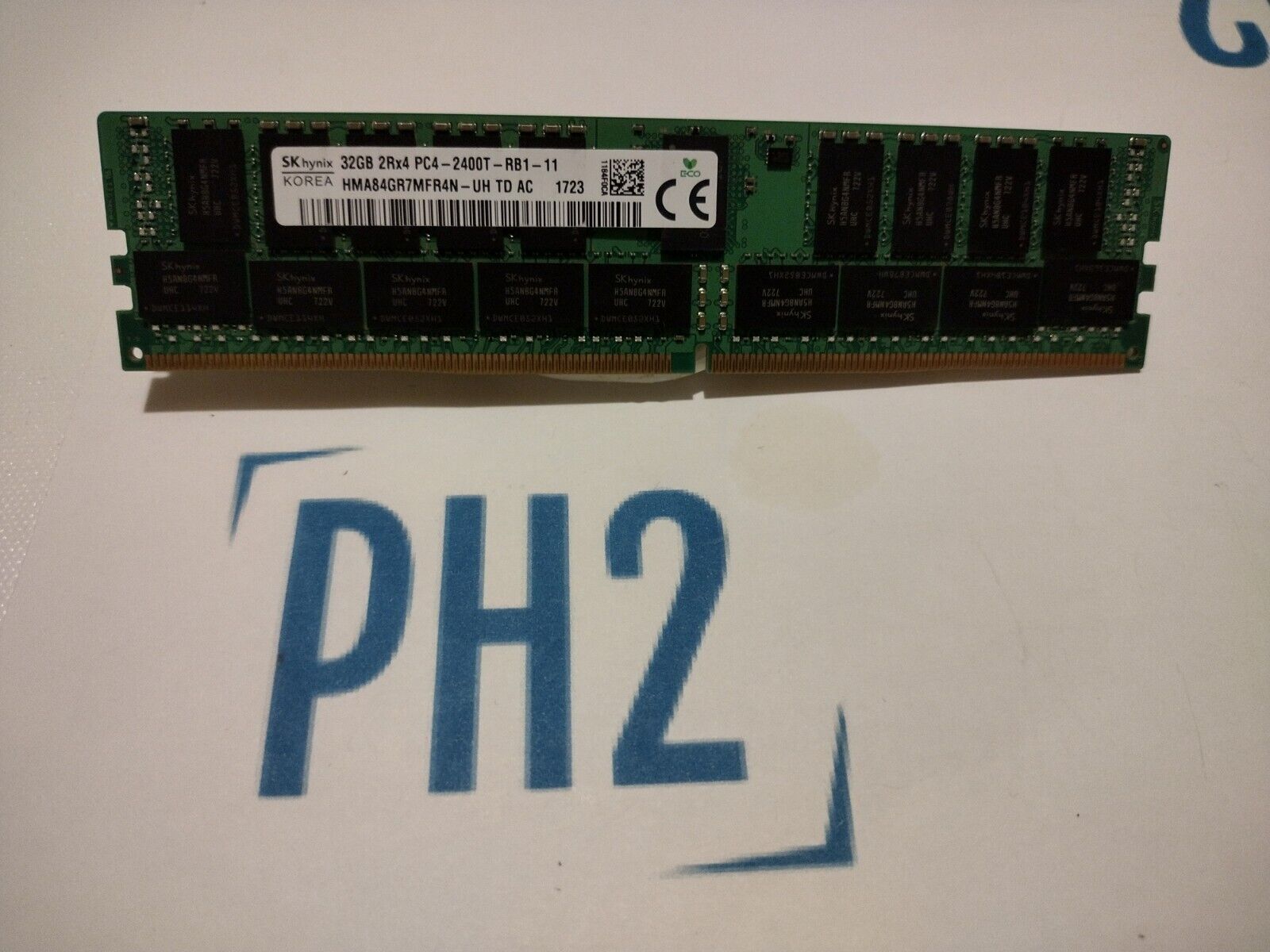 HYNIX HMA84GR7MFR4N-UH 32GB 2RX4 PC4-2400T-RB1 ECC Reg DIMM Server Memory